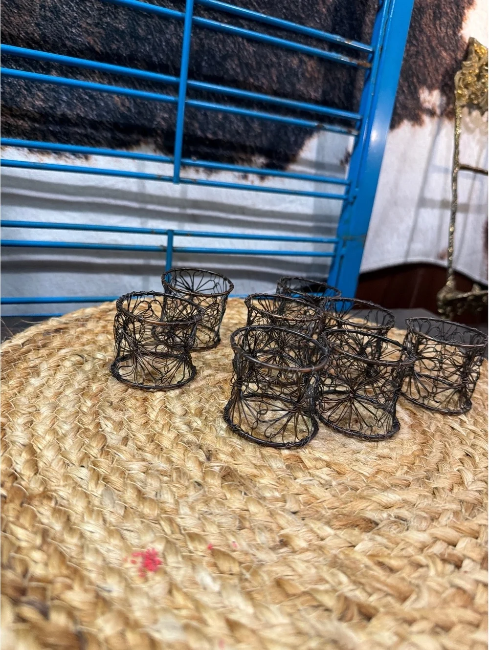 Set of 8 Vintage Wire Napkin Rings